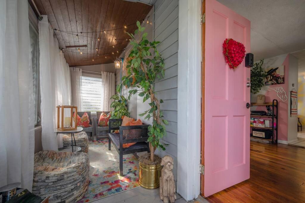 Vibing In The Heights/Breweries/Food/Petfriendly Villa Tampa Eksteriør billede