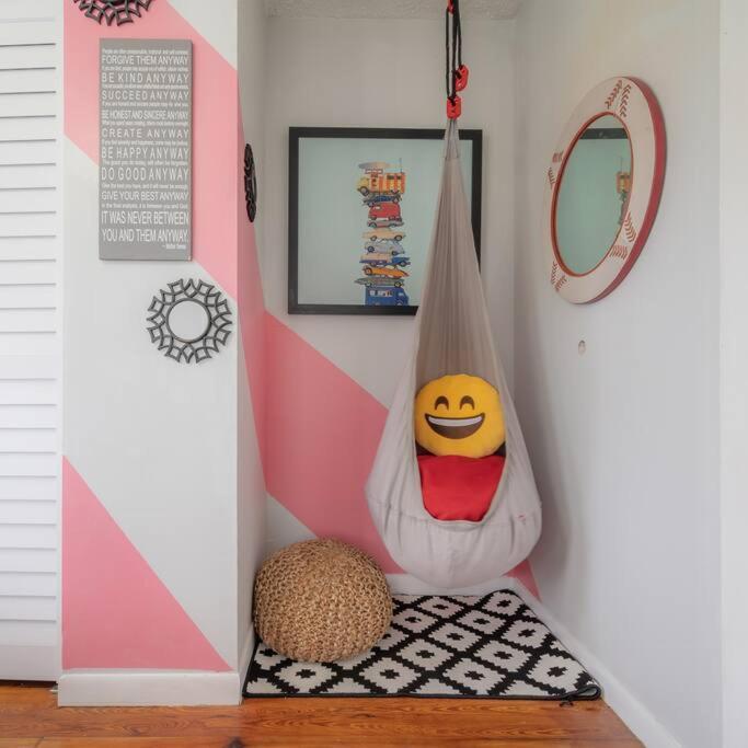 Vibing In The Heights/Breweries/Food/Petfriendly Villa Tampa Eksteriør billede