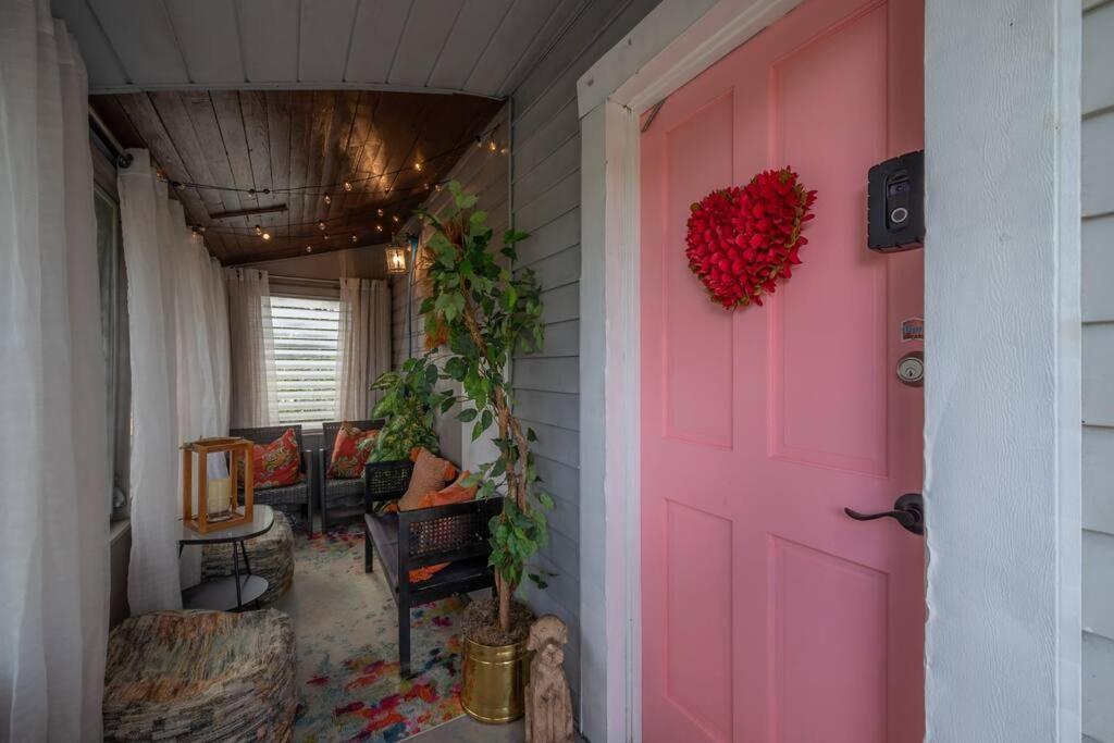 Vibing In The Heights/Breweries/Food/Petfriendly Villa Tampa Eksteriør billede